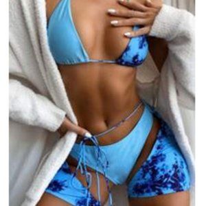 3 piece String Bikini Tie Dye Blue